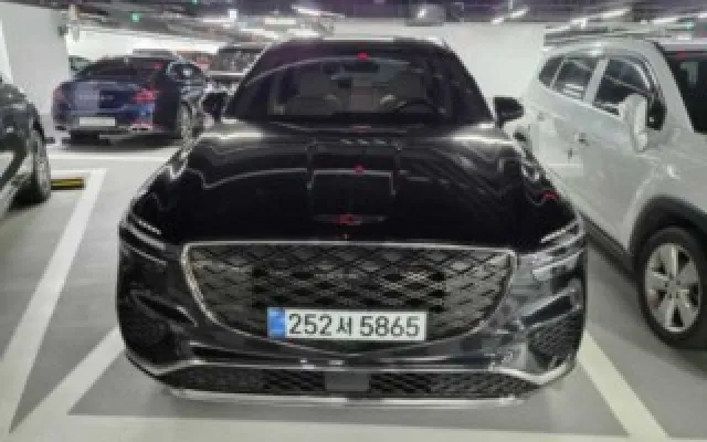 그랑콜레오스이테크 중고차 GV70 2.5T 가솔린 2WD 매물 사진 12 - 2024/08 18,827km