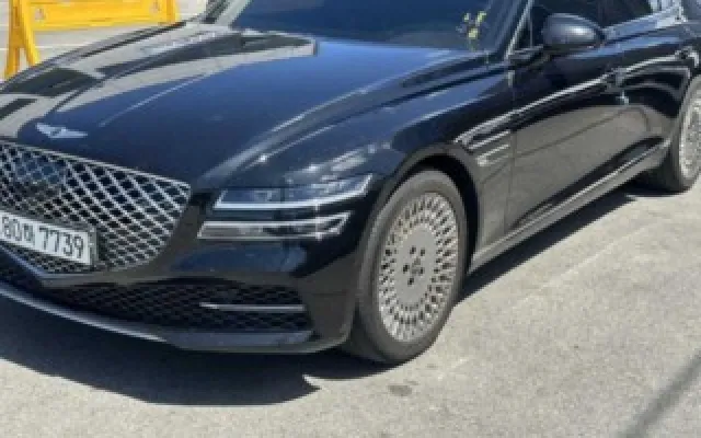 그랑콜레오스이테크 중고차 G80(RG3) 3.5 가솔린 터보 AWD 매물 사진 8 - 2023/07 108,070km